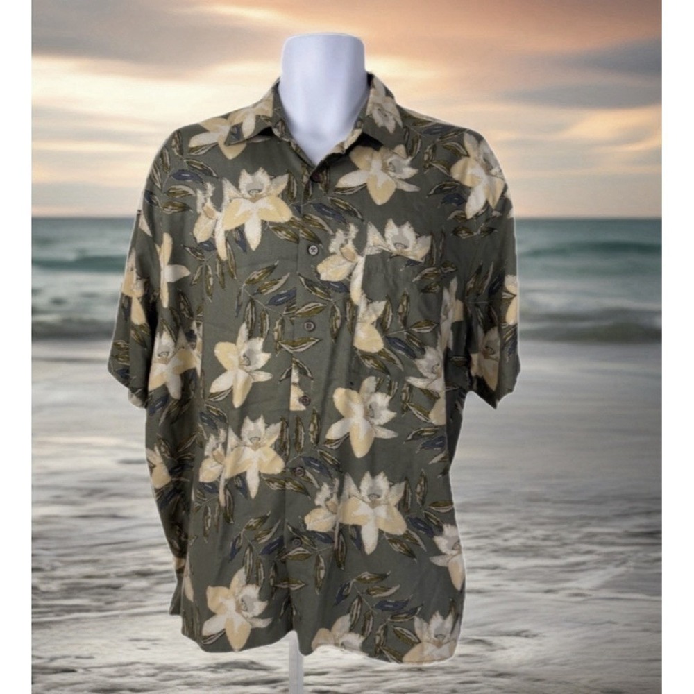 Natural Issue Button Down Shirt Men L Olive Green Floral Rayon‎ Short Sleeve